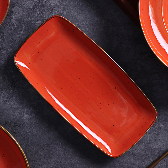 Plato Rectangular Rojo Porcelana 35.5*18.9*2.7CM