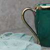 Taza verde de cerámica de regalo de Navidad con borde dorado
