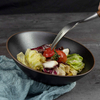 Cuencos de gres Ensaladeras irregulares negras para restaurante
