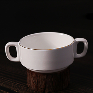 El tazón de sopa de porcelana del proveedor del hotel maneja las tazas de sopa de cerámica con las manijas