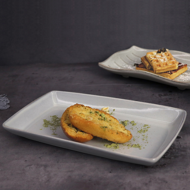 Plato de porcelana rectangular Rollin de 9,5 pulgadas para restaurantes