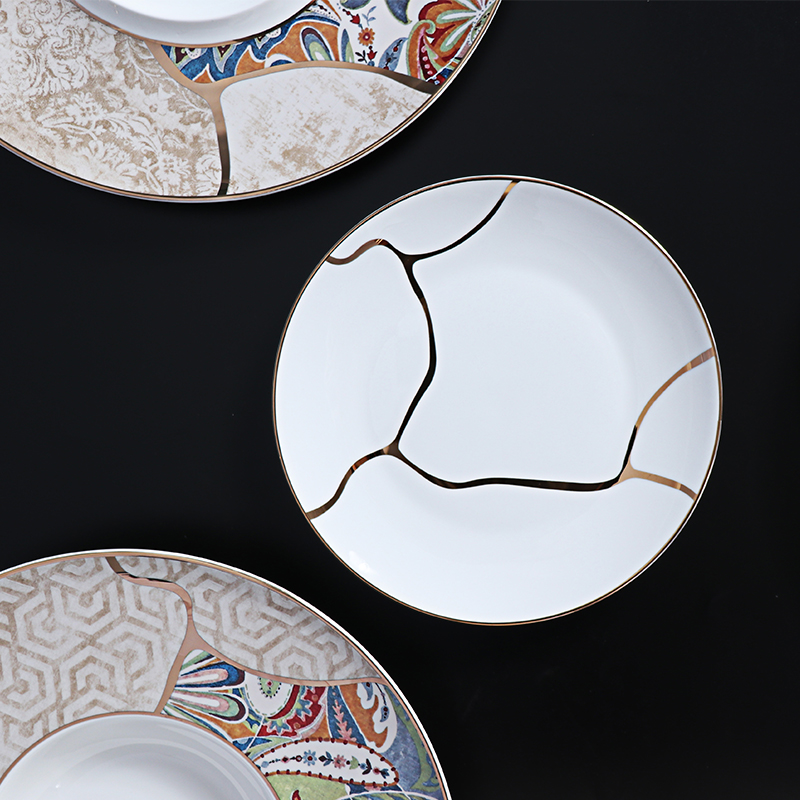 Platos llanos con borde dorado, juego de platos de porcelana china para salón de baile lujoso