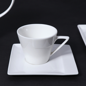 Juego de tazas de café de porcelana blanca con platillo de cerámica de 5 onzas
