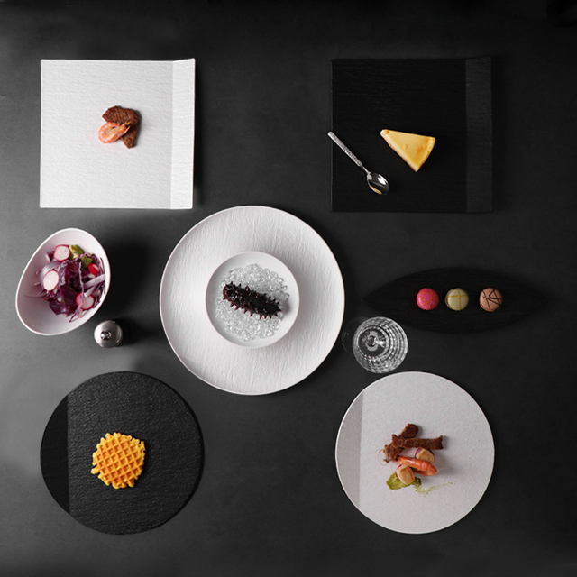 Sistema blanco negro del servicio de mesa de la porcelana, servicio de mesa determinado de las placas del restaurante