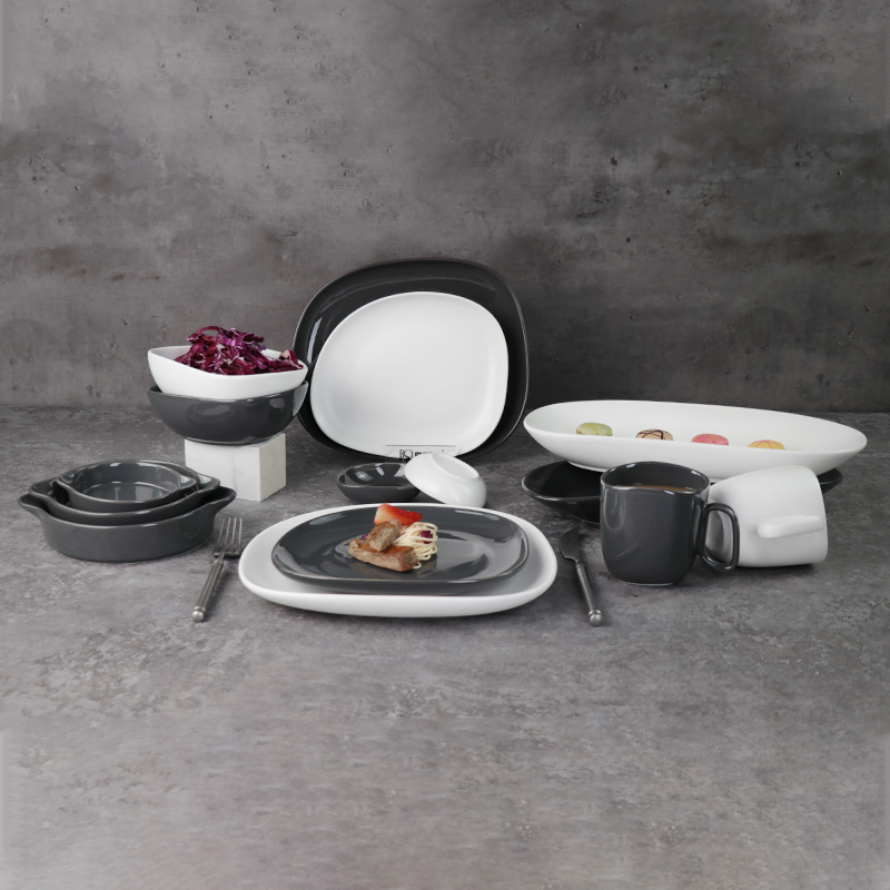 Plato llano para restaurante blanco mate - Porcelana - 34cm