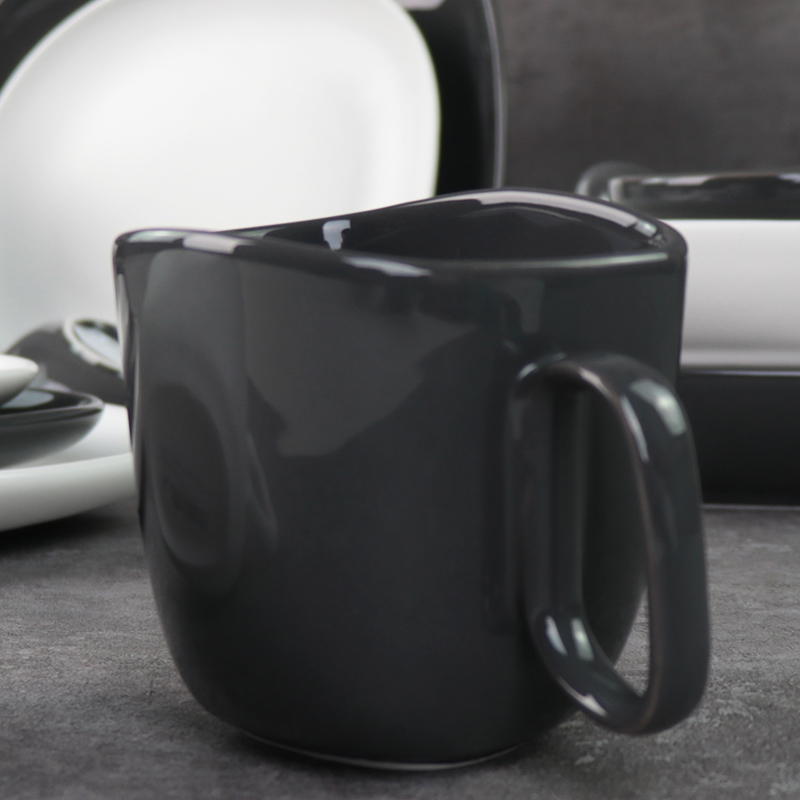 Tazas De Cerámica En Blanco Y Negro Bajo Tazas De Porcelana Esmaltadas Tazas