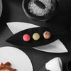 Plato en forma de hoja de cerámica, plato de pastel mate blanco y negro, plato de sushi