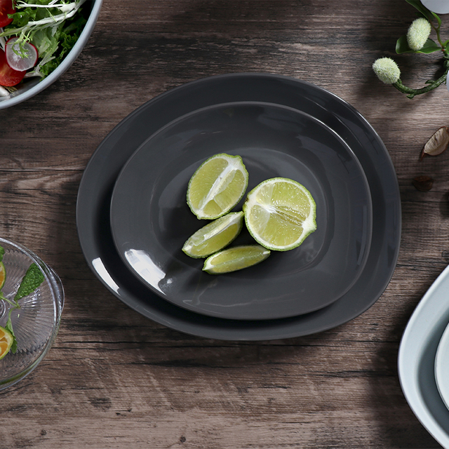  Juego de gres de alta calidad, plato Irregular creativo japonés coreano para servir platos de cerámica de decoración de porcelana negra y gris oscura