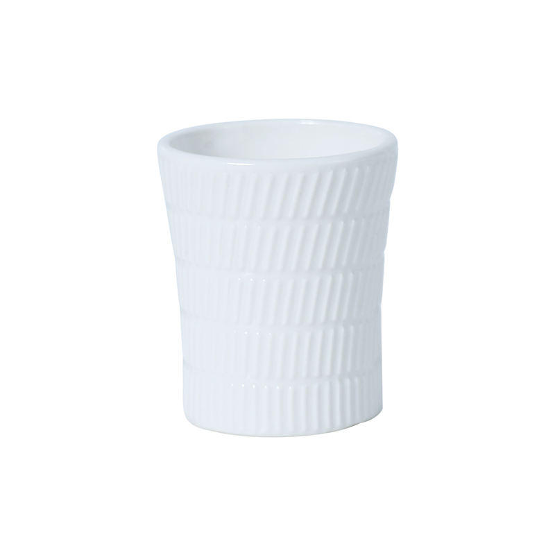 Juego de platillos de sal y pimienta de porcelana blanca