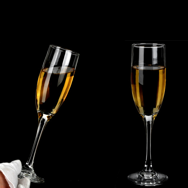 Los regalos de cristal fijaron el vidrio de flauta modificado para requisitos particulares del restaurante de las mercancías del hotel 6oz 7.5oz