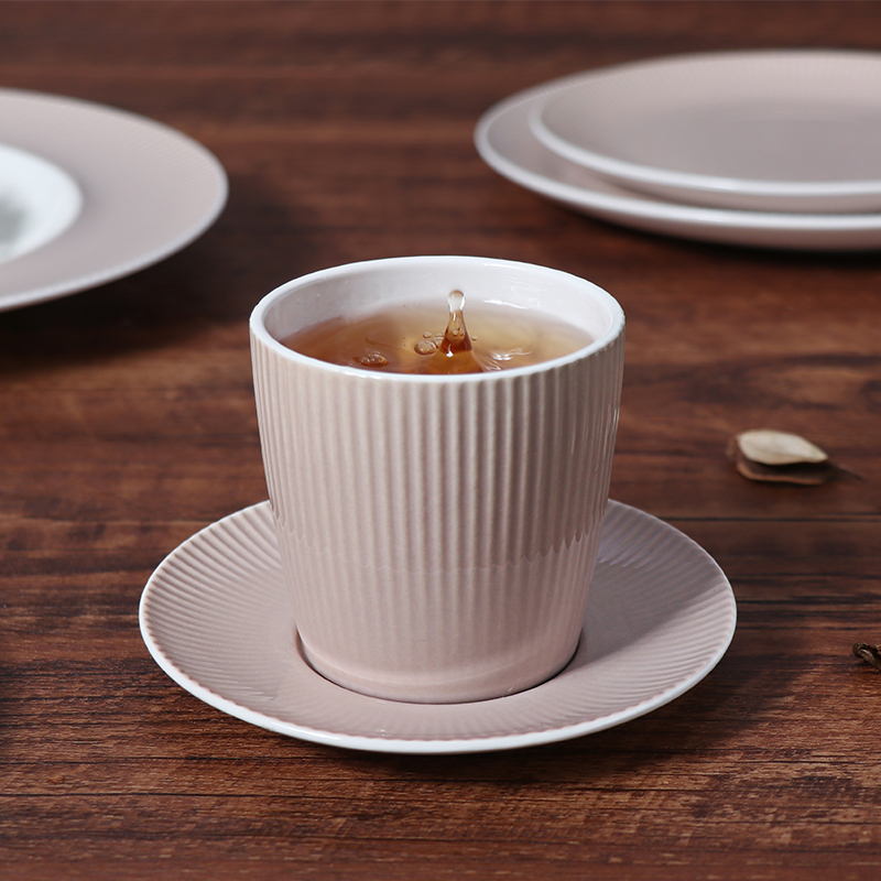 Vajilla rosa de porcelana de nuevo diseño, plato al por mayor, juego de platos de mesa de boda, juego de cena redondo de 12 pulgadas, vajilla