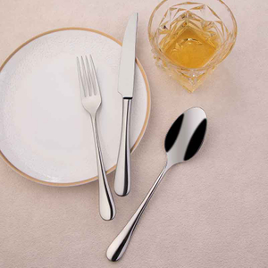Juego de cuchillo, tenedor y cuchara de acero inoxidable 304.