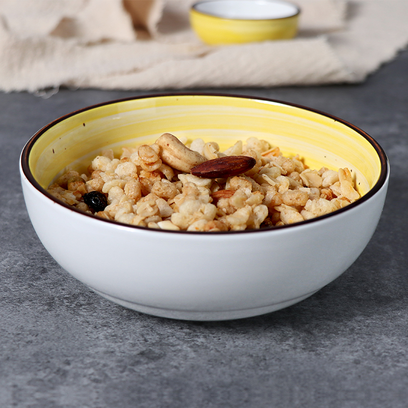 Sistema de cena de la porcelana sistema modificado para requisitos particulares amarillo de la placa de cerámica del vajilla para el comedor del hotel