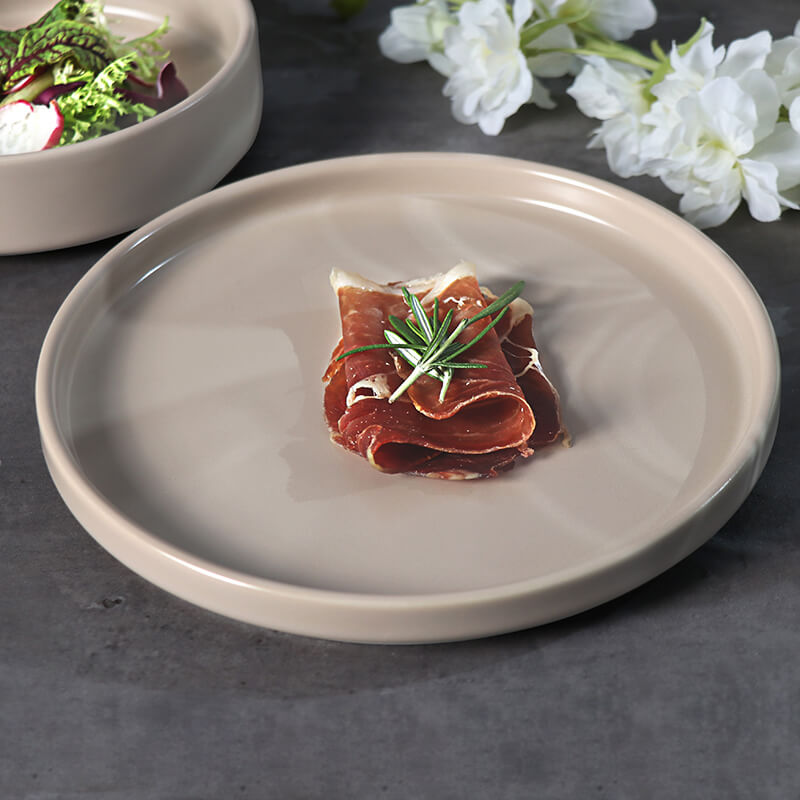 Plato llano de porcelana del hotel para servicio de catering