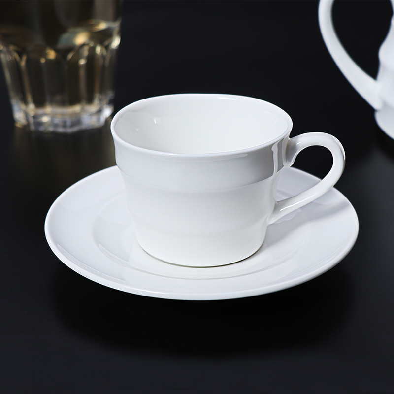 Juego de platos de porcelana blanca Vajilla comercial