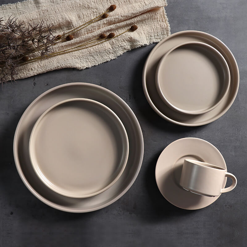 Plato llano de porcelana del hotel para servicio de catering