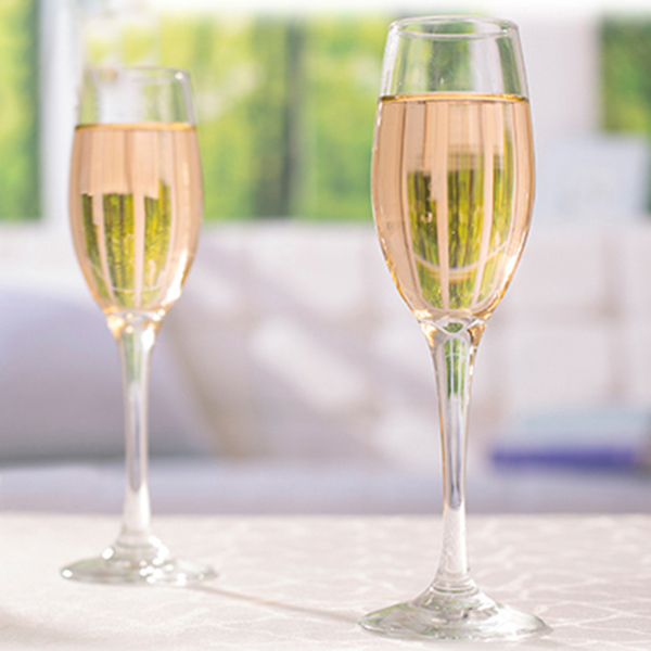 Los regalos de cristal fijaron el vidrio de flauta modificado para requisitos particulares del restaurante de las mercancías del hotel 6oz 7.5oz